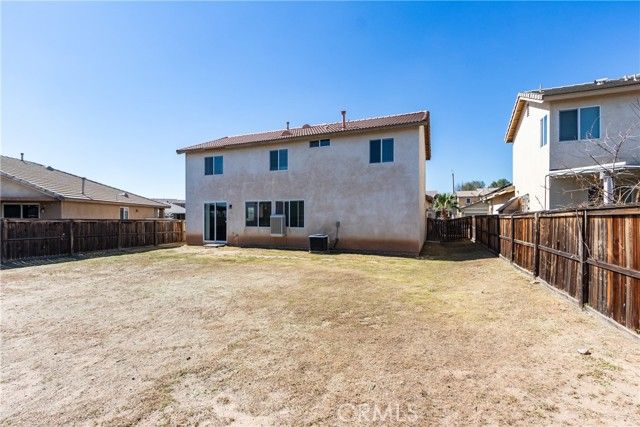 13816 Grant, Oak Hills, CA 92344