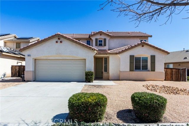 13816 Grant, Oak Hills, CA 92344