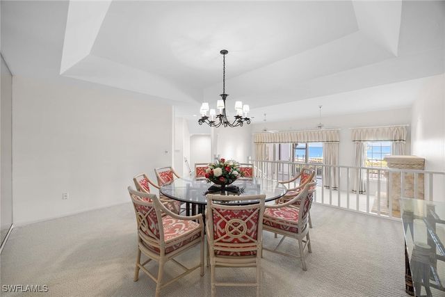 70 Seagate DR, Naples, FL 34103