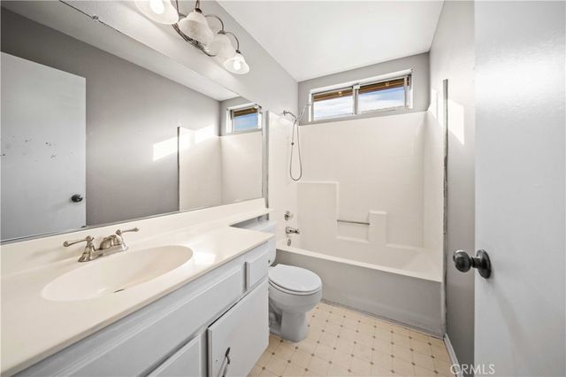 622 E Avenue J11, Lancaster, CA 93535