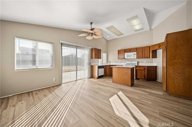 622 E Avenue J11, Lancaster, CA 93535