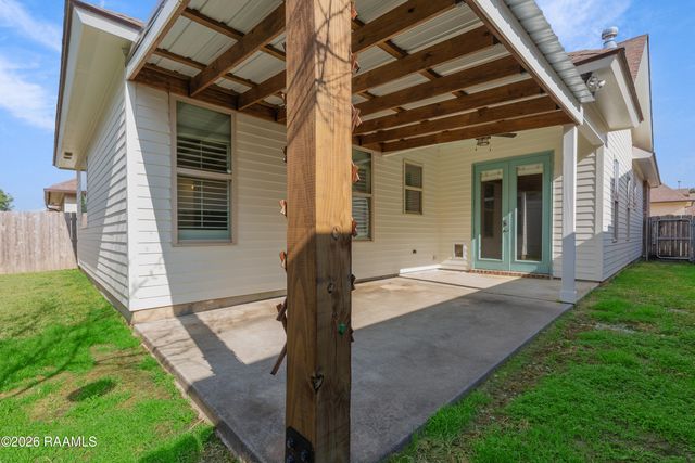 207 Summerland Key Lane, Lafayette, LA 70508