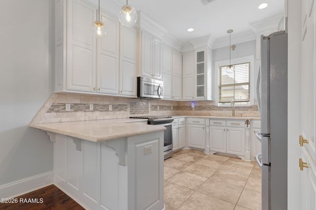 207 Summerland Key Lane, Lafayette, LA 70508