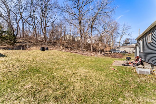 1523 Kirkwood Boulevard, Davenport, IA 52803