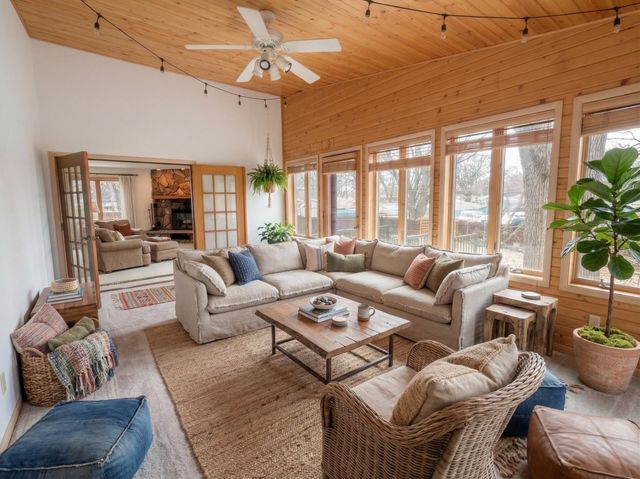 10810 Upton Avenue S, Bloomington, MN 55431