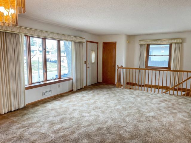 10810 Upton Avenue S, Bloomington, MN 55431