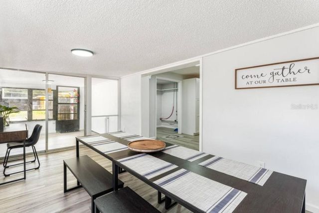 1214 N PINE HILLS ROAD, Orlando, FL 32808