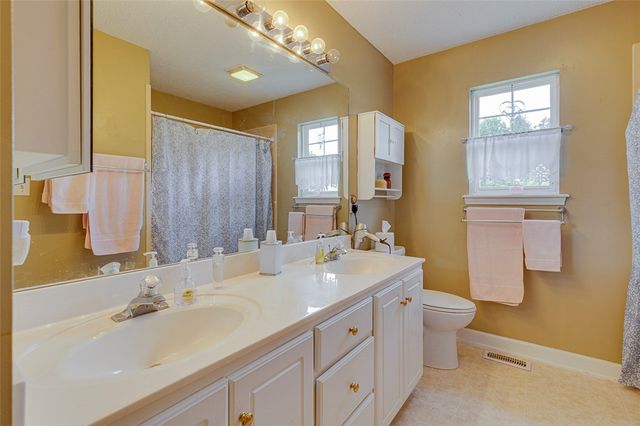 2109 Rolling Green Road, Anderson, SC 29621