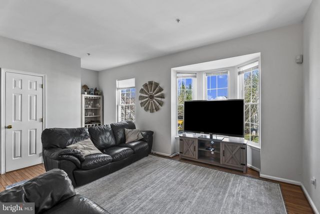 13132 DIAMOND HILL DR, Germantown, MD 20874