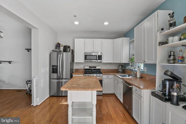 13132 DIAMOND HILL DR, Germantown, MD 20874