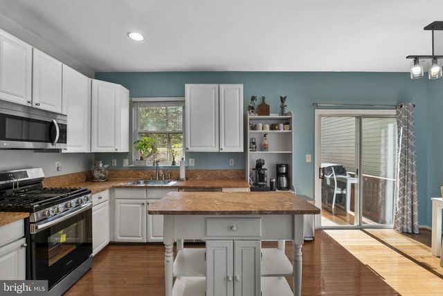 13132 DIAMOND HILL DR, Germantown, MD 20874