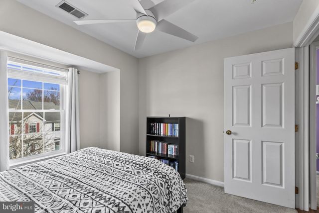 13132 DIAMOND HILL DR, Germantown, MD 20874