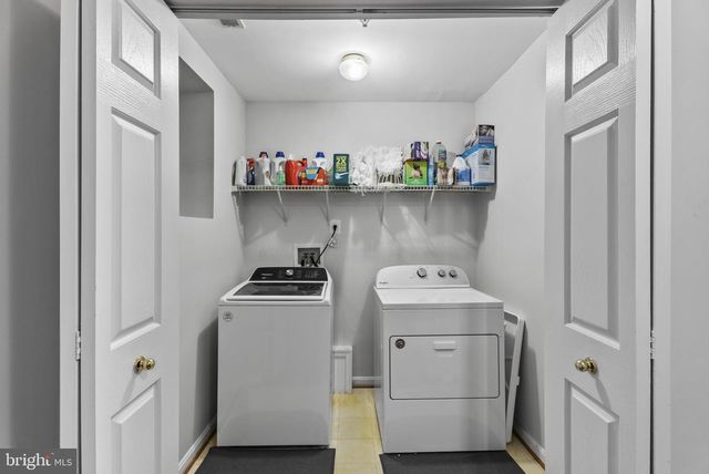 13132 DIAMOND HILL DR, Germantown, MD 20874