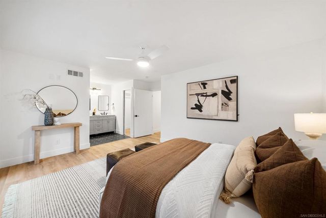 460 Las Brisas Dr, Escondido, CA 92027