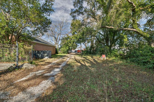 1703 Queen Street, Wilmington, NC 28403