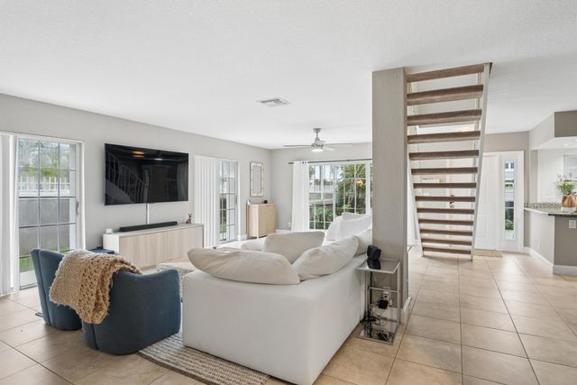 2802 Vision Drive, Palm Beach Gardens, FL 33418