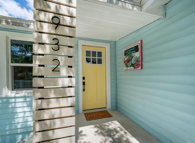 932 HIGHLAND AVENUE, Dunedin, FL 34698