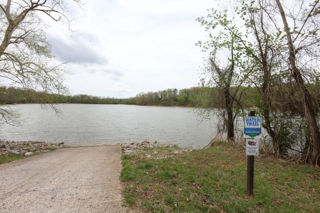 109 Furnace Hill Rd, Indian Mound, TN 37079