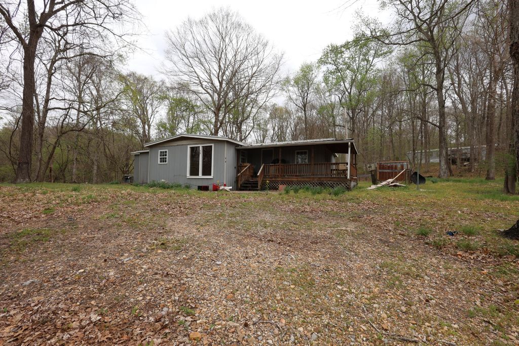109 Furnace Hill Rd, Indian Mound, TN 37079