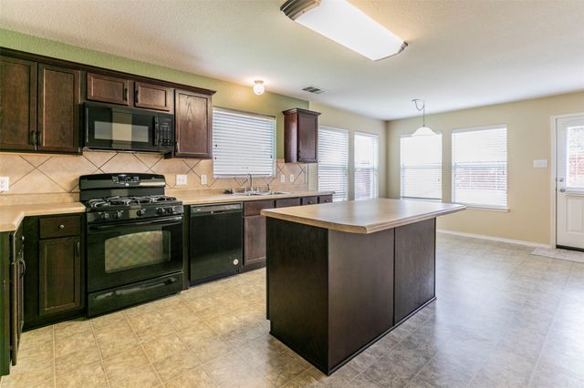 10640 Colfax Drive, Mckinney, TX 75072