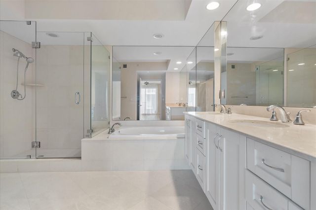 2821 N Ocean Blvd 902S, Fort Lauderdale, FL 33308