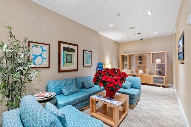 2821 N Ocean Blvd 902S, Fort Lauderdale, FL 33308