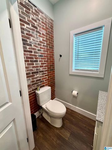 124 NORTH MALL, Trussville, AL 35173