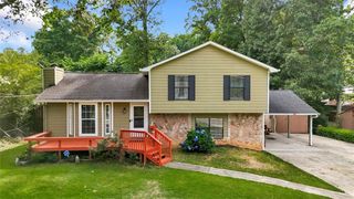 270 Amberwood Drive NW, Lawrenceville, GA 30044