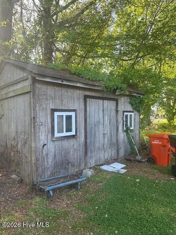 1206 Bias Street, Elizabeth City, NC 27909