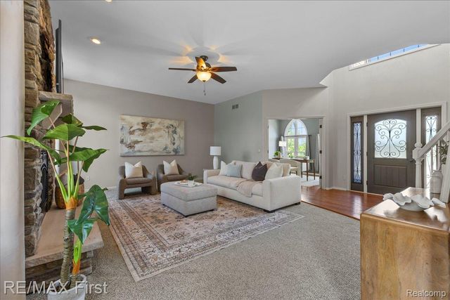 48241 Century Drive, Macomb Township, MI 48044