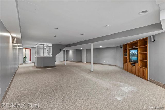 48241 Century Drive, Macomb Township, MI 48044