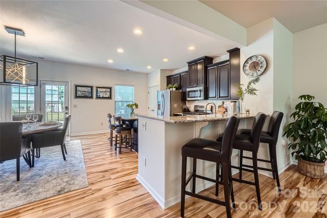 1727 Evergreen Drive, Charlotte, NC 28208