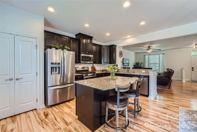 1727 Evergreen Drive, Charlotte, NC 28208