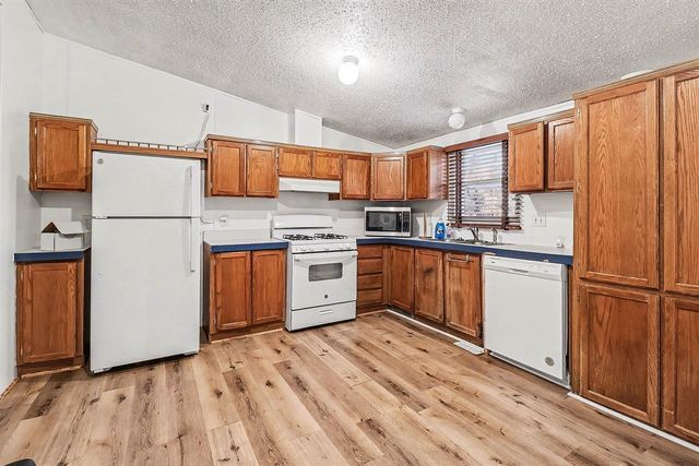 187 E Daniels Road, Twin Lake, MI 49457