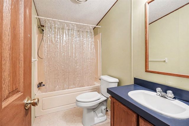 187 E Daniels Road, Twin Lake, MI 49457