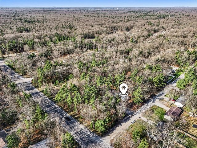 187 E Daniels Road, Twin Lake, MI 49457