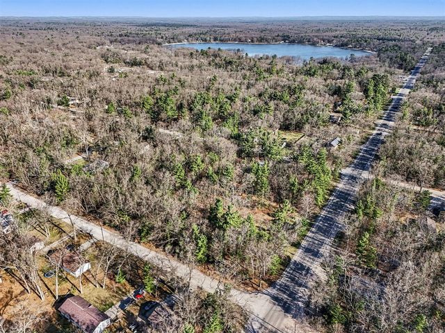 187 E Daniels Road, Twin Lake, MI 49457