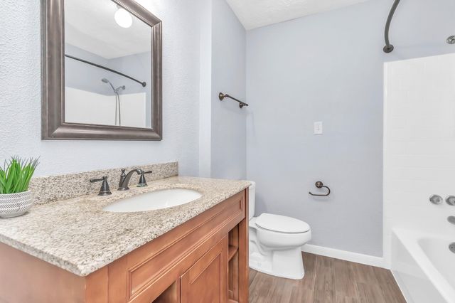 13406 Splintered Oak Drive, Houston, TX 77065