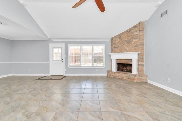 13406 Splintered Oak Drive, Houston, TX 77065