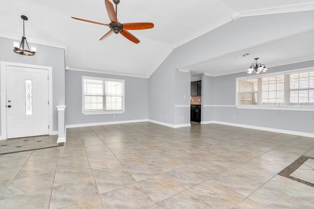 13406 Splintered Oak Drive, Houston, TX 77065