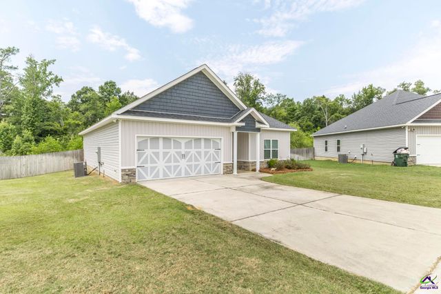 112 Kettle River Lane, Bonaire, GA 31005
