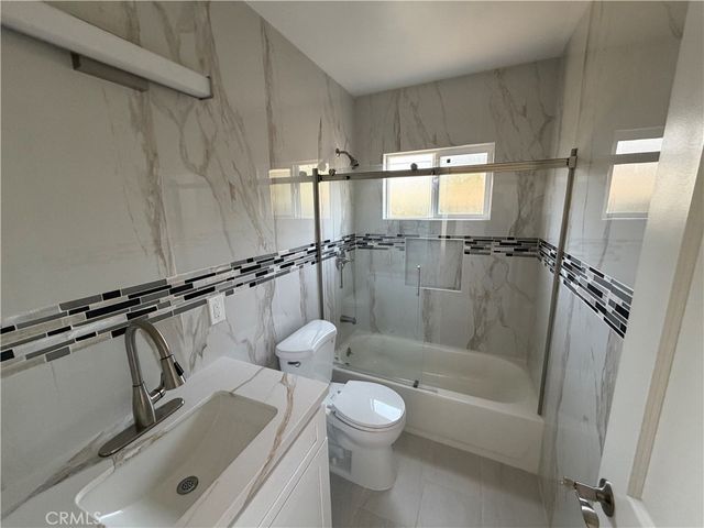 3234 Vineland A, Baldwin Park, CA 91706