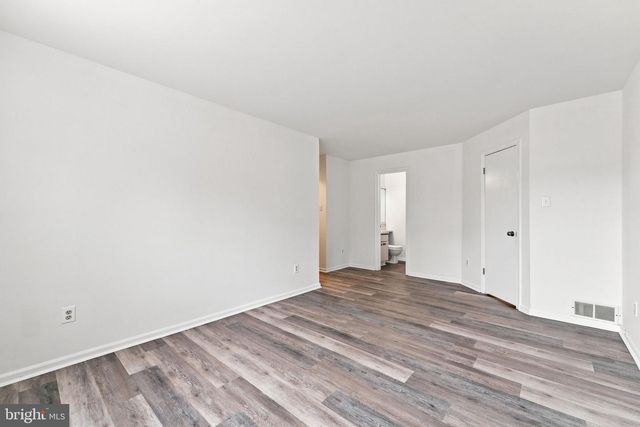 405 ATLANTA CT, Sewell, NJ 08080