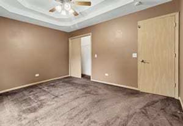 6810 Hadrian Drive, Joliet, IL 60431
