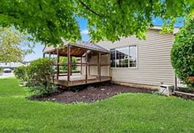 6810 Hadrian Drive, Joliet, IL 60431