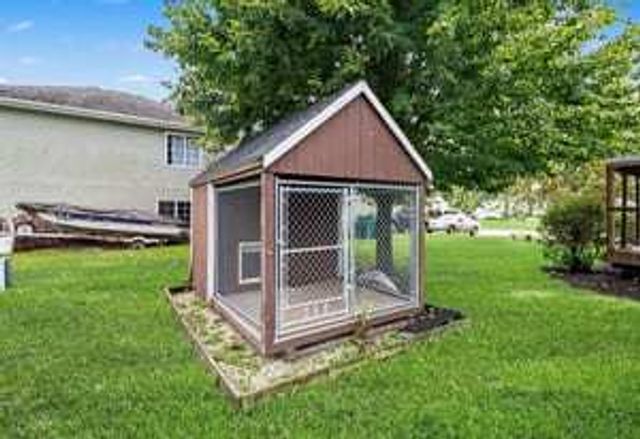 6810 Hadrian Drive, Joliet, IL 60431