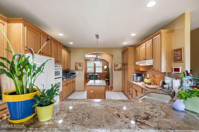 349 Bayhill Circle, Dayton, NV 89403