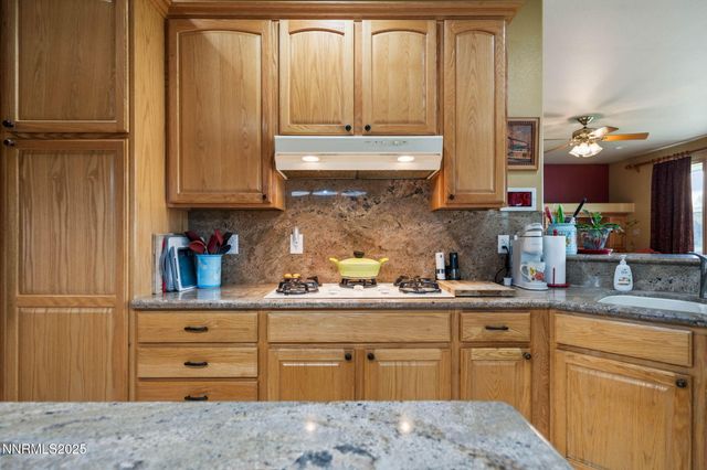 349 Bayhill Circle, Dayton, NV 89403