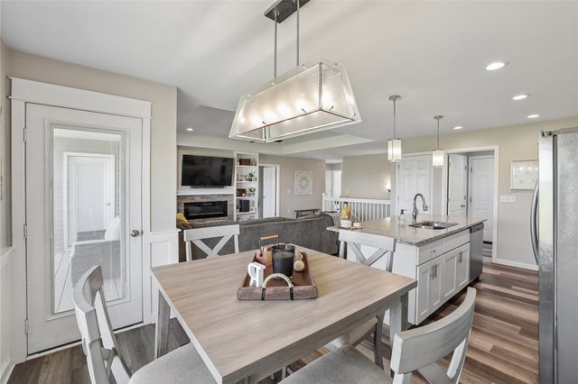 831 Heartland Court, Fairfax, IA 52228