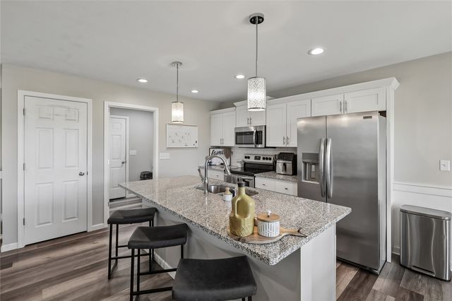 831 Heartland Court, Fairfax, IA 52228